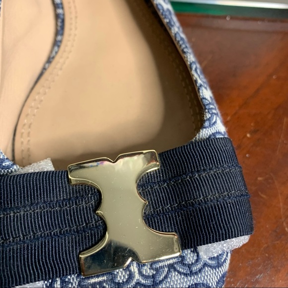 Tory Burch Link Print Textile Buckle Flats - Picture 6 of 12